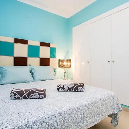 Playa Blanca Sleeps 6 Pool Air Con Wifi Willa