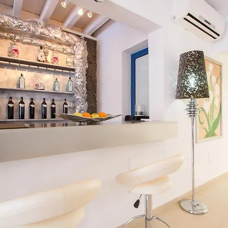 Willa Playa Blanca Sleeps 6 Pool Air Con Wifi *